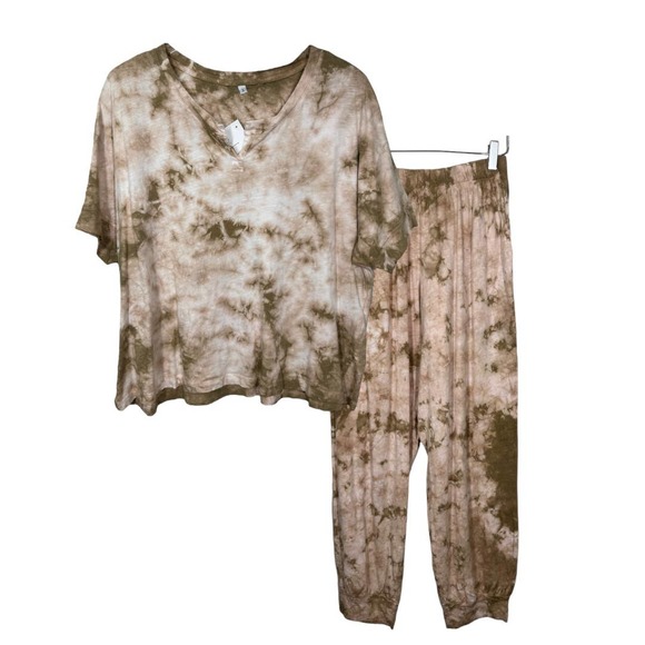 PJ Harlow Other - PJ Harlow Tie Dye Reva JoJo Set 1 Small NWT New Brown Lounge Tee Jogger Matching